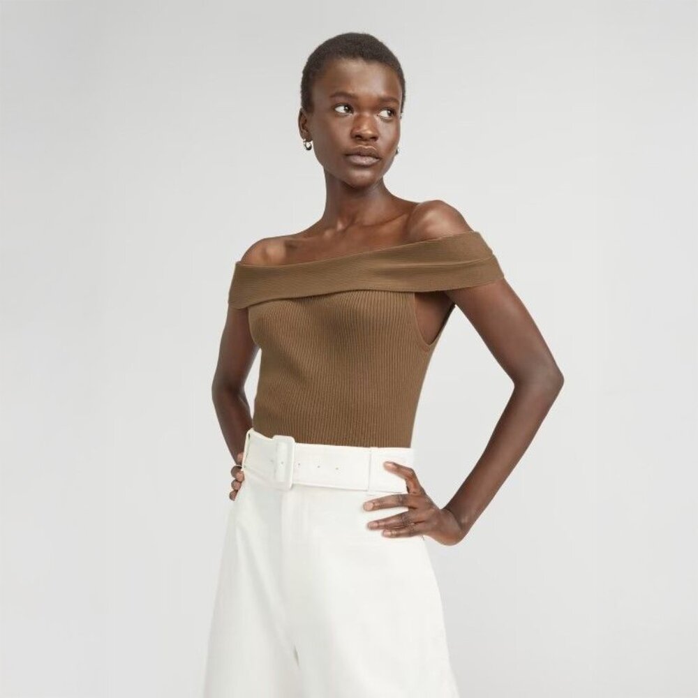 Everlane The Ribbed Cotton Off The Shoulder Top in Toasted Coconut - sz XS